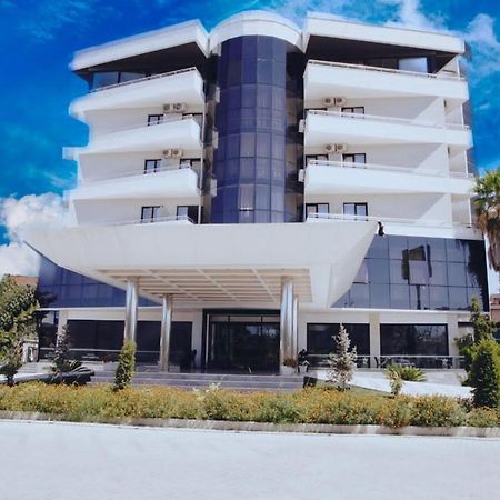 Hotel Continental Durrës 外观 照片